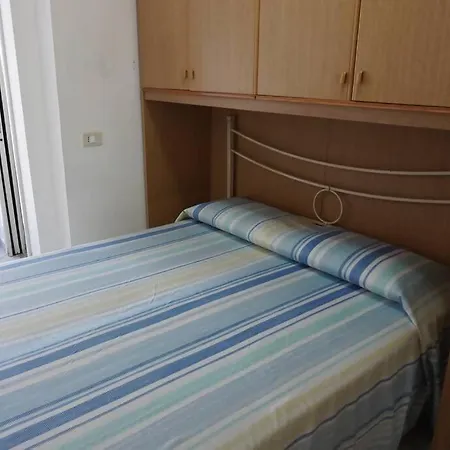 7 Posti A 3 Minuti Dal Mare - Carbone 빌라